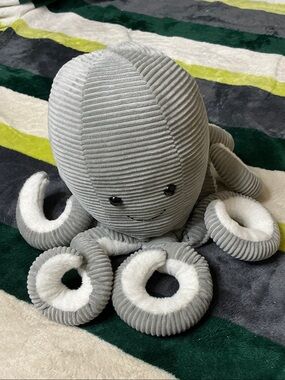 Corduroy Gray Octopus Plush Toy - Soft Cuddly Sea Friend